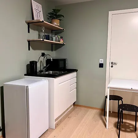 Modern 1-room - Right By The Arctic Cathedral And Fjellheisen
